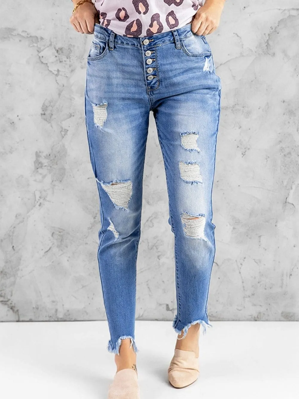 Boyfriend Fit Distressed Jeans