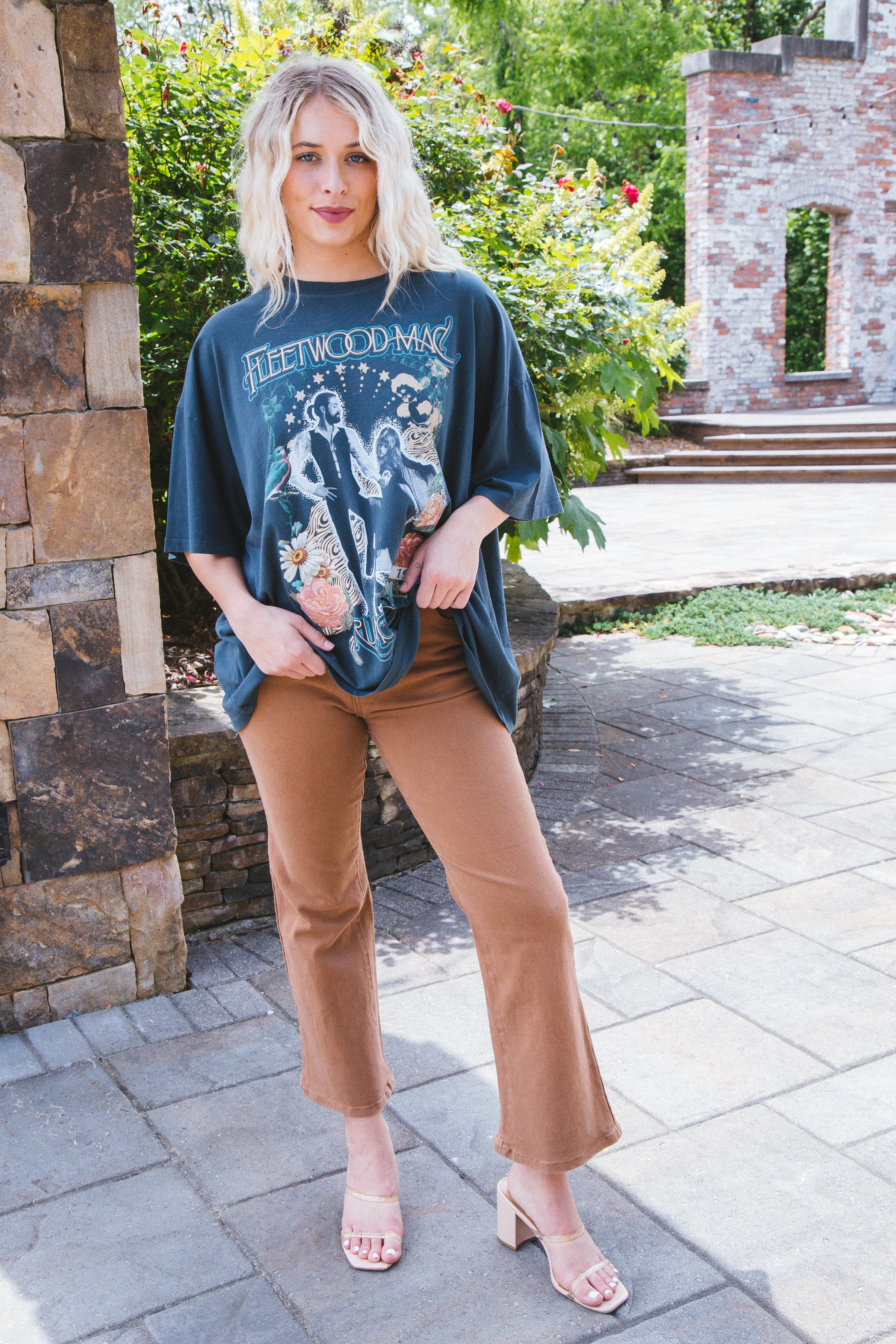 Fleetwood Mac Rumours Tee, Vintage Black | Daydreamer