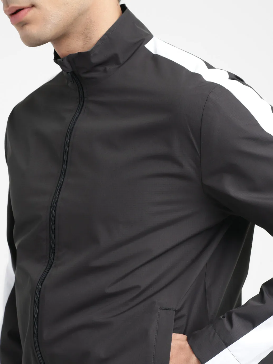 Men's Solid Mock Collar Sport Jacket