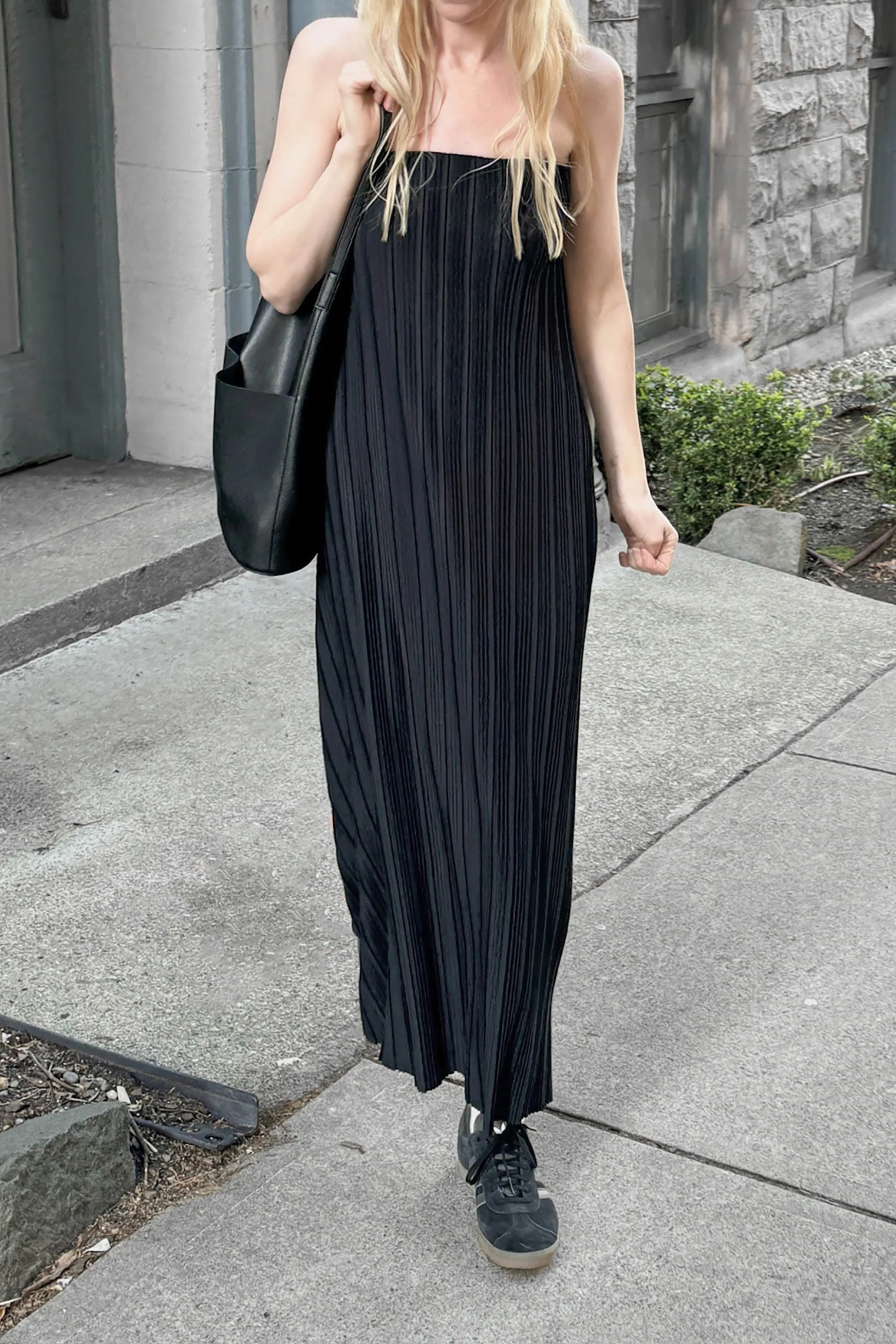 PLEATED TUBE DRESS