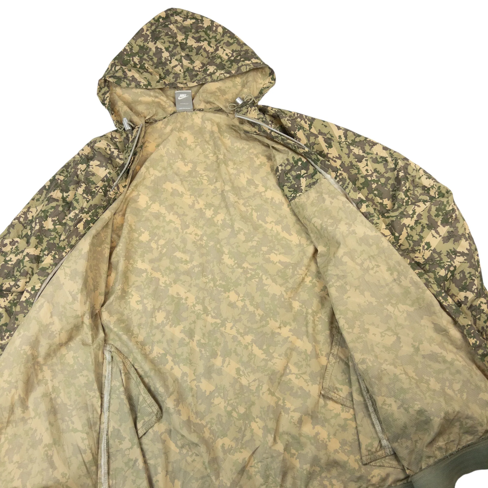 Vintage Nike Zip Up Camo Jacket Size XL