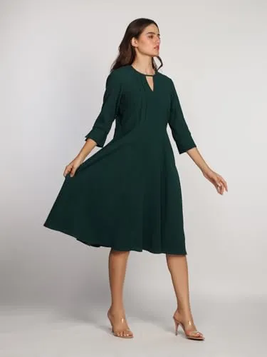 Zink London Women's Dark Green Solid A-Line Midi Dress